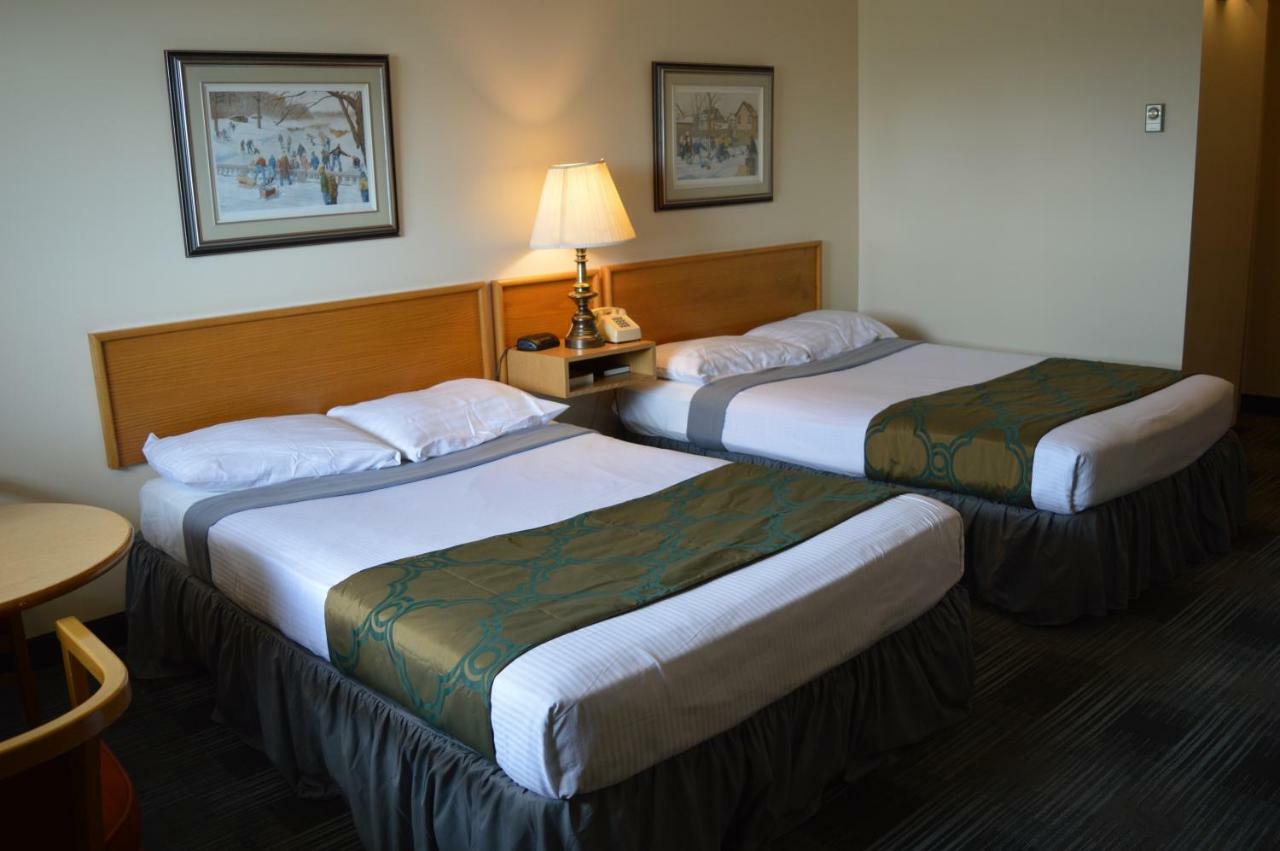 Agassiz Park Lodge - Under New Management McCreary Екстериор снимка